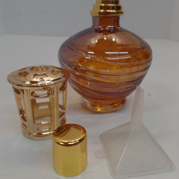 New Leaf Aromas Effusion Fragrance Lamp No Wick Beautiful Colored Glass Gold Top - Picture 7 of 9